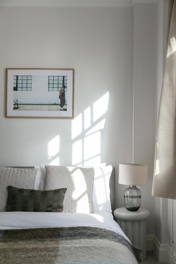 Beautifully Presented Centrally Located Studio Apartment Лондон Экстерьер фото